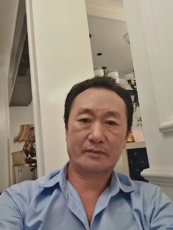 青松的第一张照片--石狮交友网
