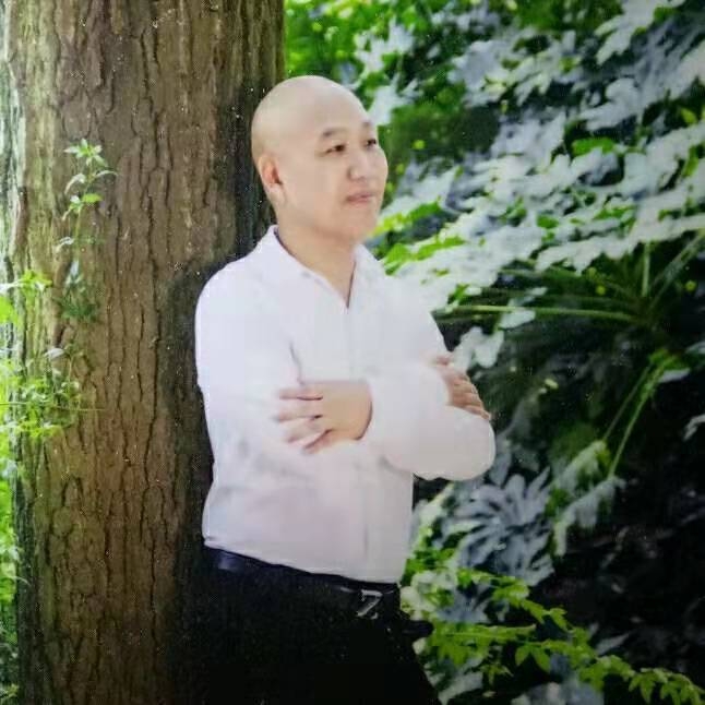 郑鑫牵手的第一张照片--石狮交友网