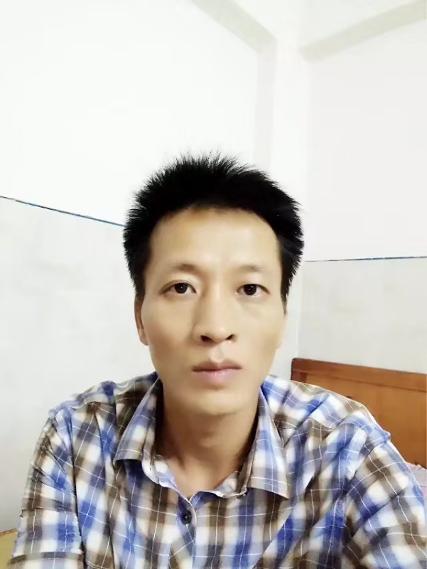 流年未亡的第一张照片--石狮交友网