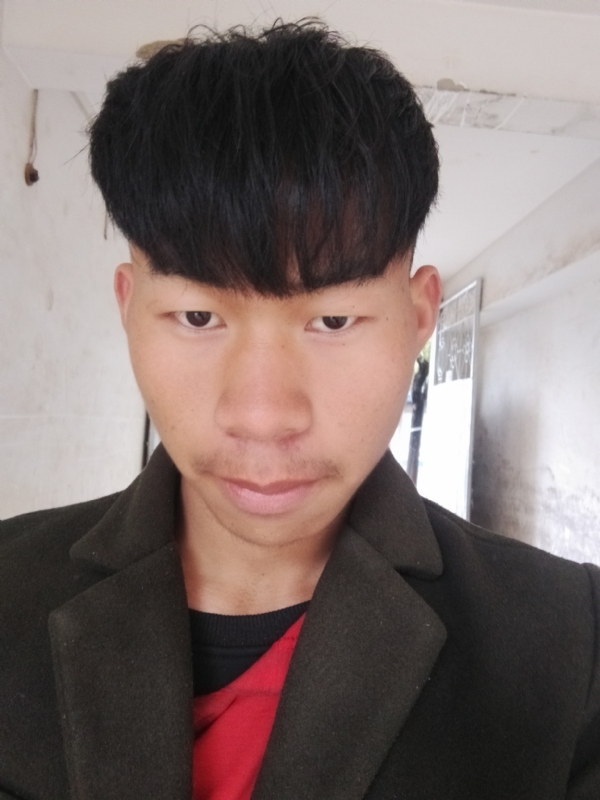 少年不在少的第一张照片--石狮交友网