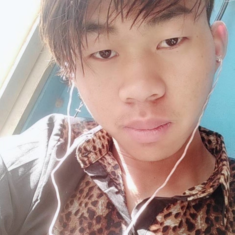 少年不在少的第三张照片--石狮交友网