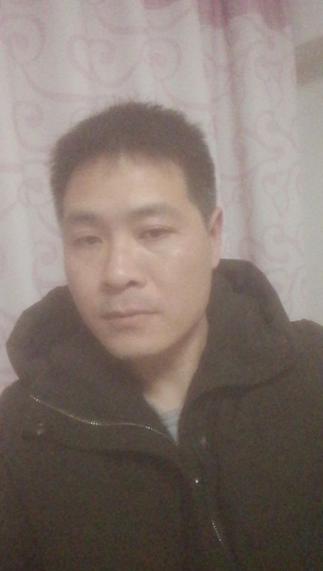 把头抬起来的第一张照片--石狮交友网