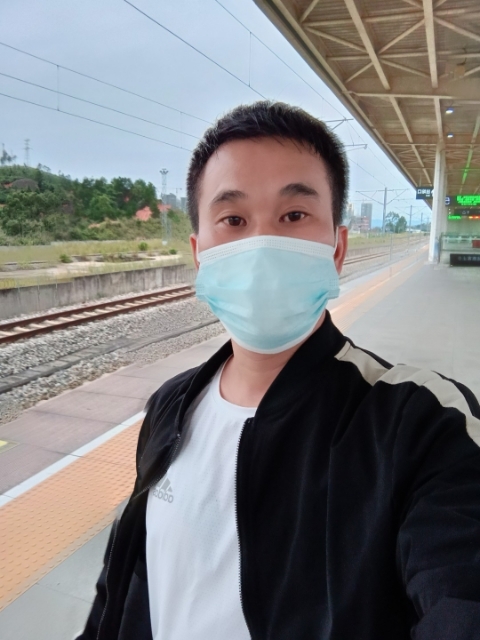 小李的第一张照片--石狮交友网