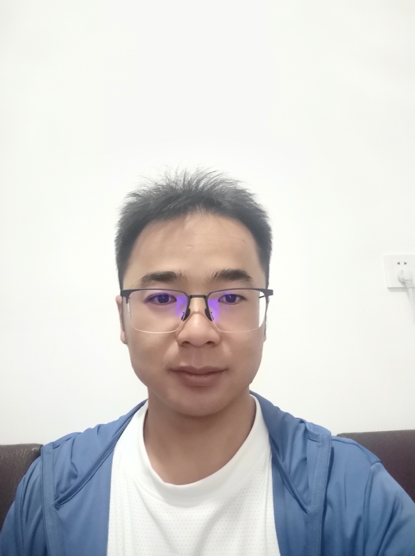 转身的第一张照片--石狮交友网