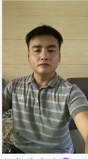 走在红毯那一天的第一张照片--石狮交友网