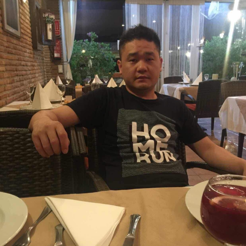 海外游子的第三张照片--石狮交友网