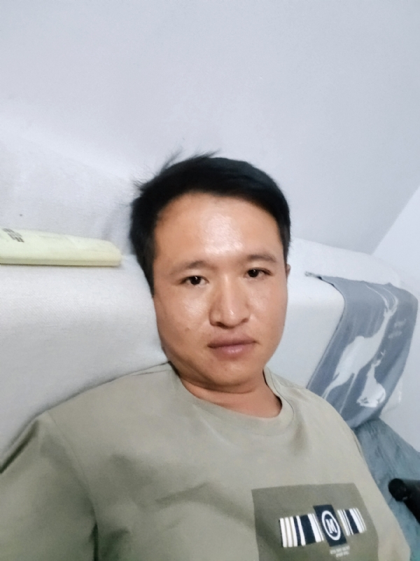 陌生人的第三张照片--石狮交友网