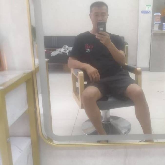 闫杰的第一张照片--石狮交友网